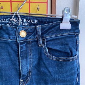 American Eagle dark blue skinny jeans size 8